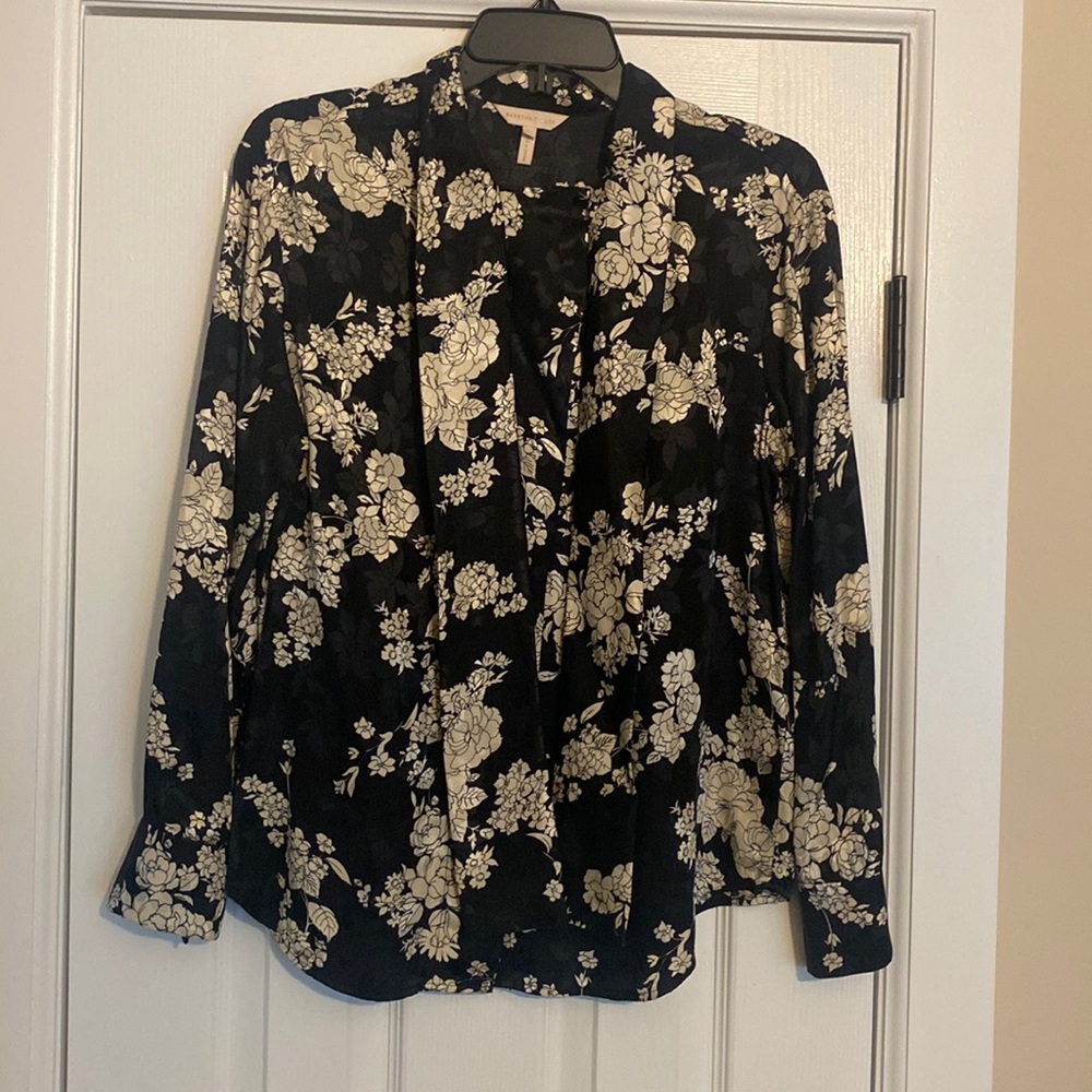 Like new printed Rebecca Taylor printed silk blouse.
